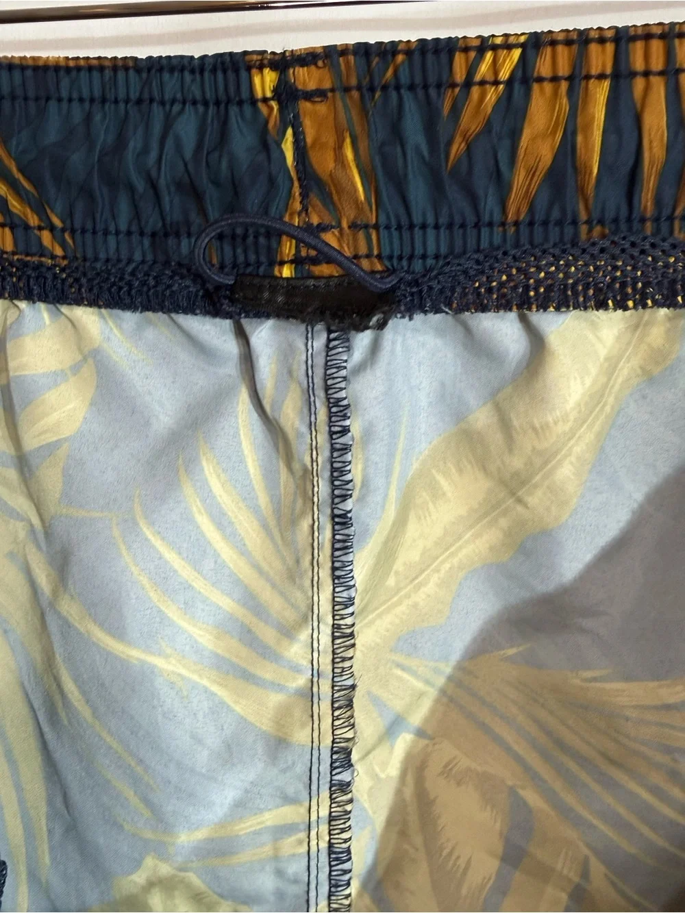 H&M Navy Blue & Gold Tropical Leaf Print Swim Shorts Size M